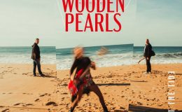 THE WOODEN PEARLS: Against the tide